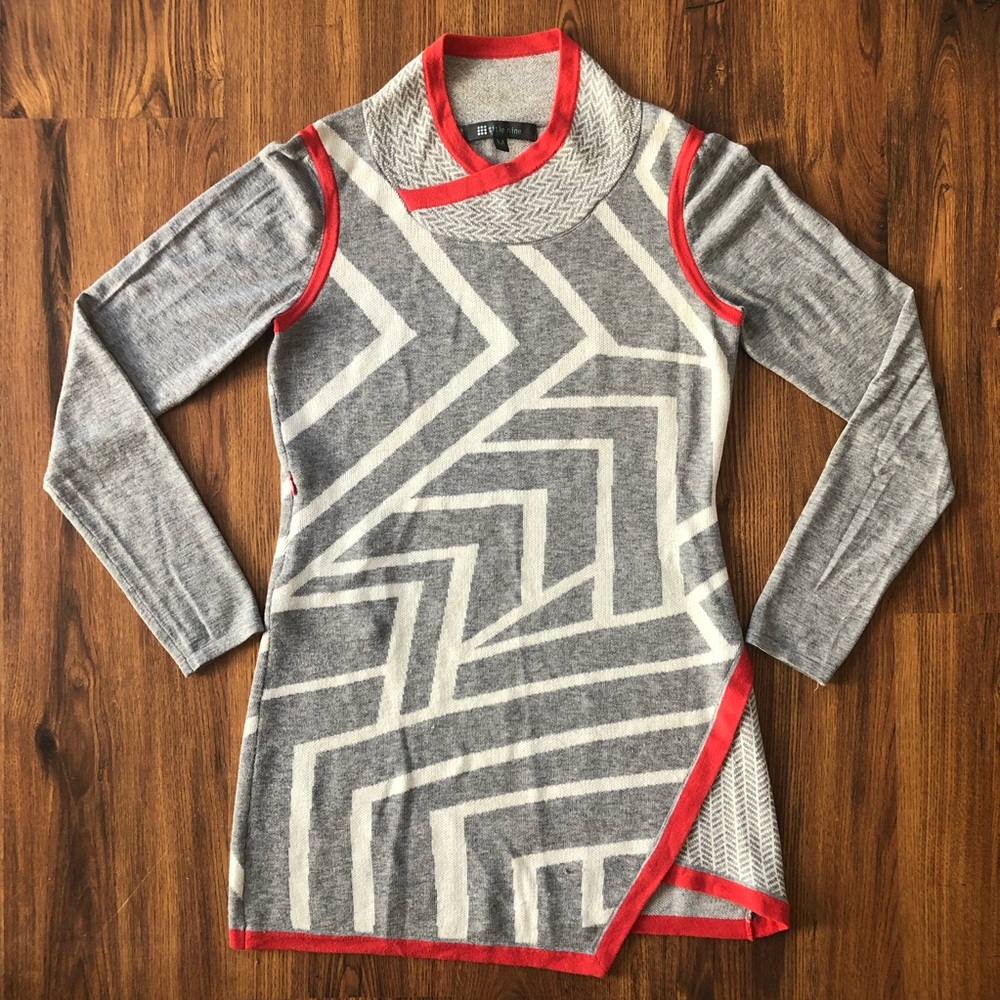 Title Nine Medium Geometric Print Pink Grey White Sweater Tunic or Mini Dress